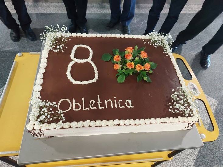 Obvestila/384475537n